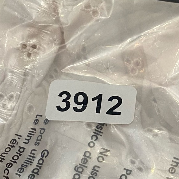 New! Frankie’s Gigi Hadid Pippa Ruffled Eyelet Lace bikini bottom 3912 - Picture 7 of 9